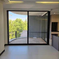 کامرانیه شمالی ۲۱۵ متر استثنایی