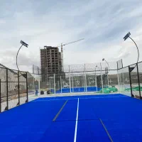 اپراتور خانم  نگهبان توپ جمع کن آقا