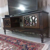 میز تلوزیون نو و زیبا ب شرط کیفیت کار وتمیزی