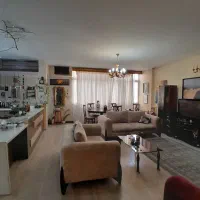 ۱۱۰ متر / ۲خواب / فول امکانات      (  طبقه پنجم  )