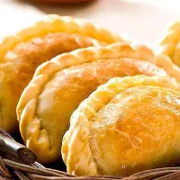 استخدام سمبوسه پیراشکی زن ماهر