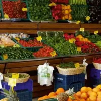 نیروی کار خانوم سبزی فروشی و میوه فروشی