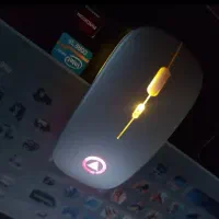 ماوس موس RGB دار رنگ نقره‌ای بی سیم