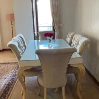 میز نهارخوری ۸ نفرِ با شیشه (فوری)