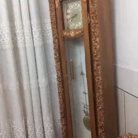 بوفه وساعت