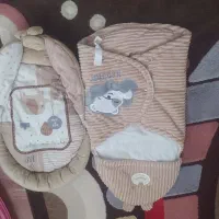 قنداق فرنگی واغوشی