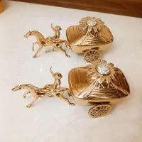 قندان برنجی درشکه اسب