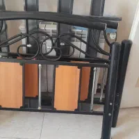تخت خواب یک نفره یکنفره فلزی