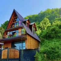 اجاره کلبه سویسی جکوزی جنگلی