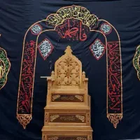 پرچم ،کتیبه، دکور هیئت