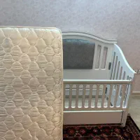 تخت کودک به همراه تشک خوشخواب