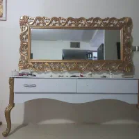 آیینه وکنسول