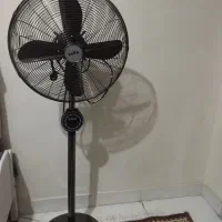پنکه ایستاده