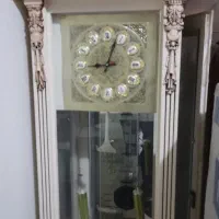 آینه کنسول و ساعت ایستاده