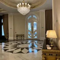 ۳۰۰متر/صفر و کلید نخورده/نئوکلاسیک/متریال ژورنالی