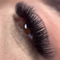 اموزش اکستنشن مژه و لیفت ابرو