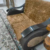 مبلمان خانگی رنگ قهوه ای  با چوب قهوه ای سوخته