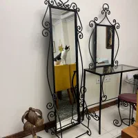 میز توالت و پاف واینه قدی فرفورژه و چراغ خواب