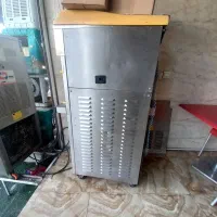 دستگاه قیفی تاپینگ بستنی