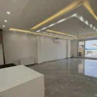 فروش-ویلایی-3طبقه-در-به-حیاط-صفر-ارتش