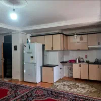 آپارتمان-طبقه-اول-باآسانسور-95متری-با-سندرضوانشهر