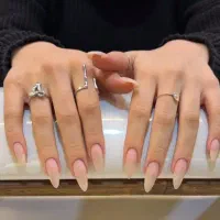 کاشت ناخن تخصصی