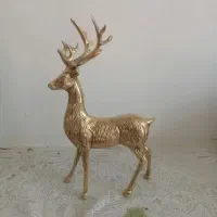 مجسمه گوزن برنجی اب طلا