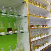 واگذاری غرفه عطرو اسانس