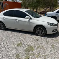 جک J5 اتوماتیک 1800cc، مدل ۱۳۹۴