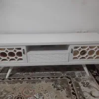 میز تلویزیون سفید