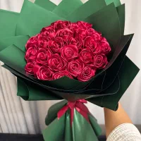 گل رز دسته گل باکس گل