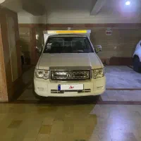 نیسان پادرا پلاس