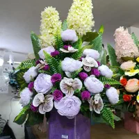 باکس گل مصنوعی یاس و پیونی