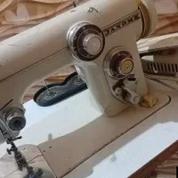 چرخ خیاطی ژانویهٔ اصلی ۶۷۲