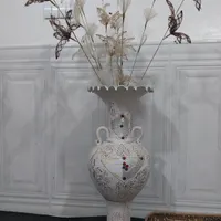 گل گلدان