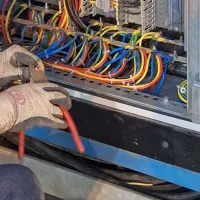 برقکار ساختمان وصنعتی