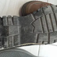 کفش بچه گانه وزنانه