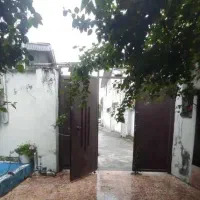 درب/در  حیاط عرض ۲/۵ کارکرده سالم