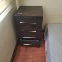 کشو کنار تختی