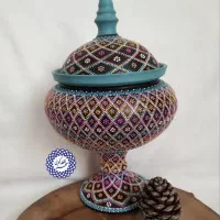شکلات‌خوری پایه‌دار نقطه‌کوبی تلفیق هنر و اصالت