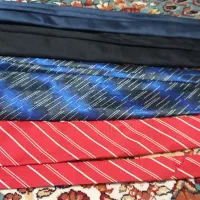 کراوات|لباس|جغین, |دیوار