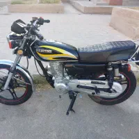 موتورسیکلت 200