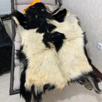 فرش پوست بز