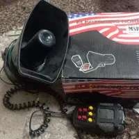 (میکروفون) و (لایت بار )