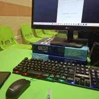 استخدام نیروی خانم مجرد
