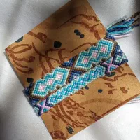 دستبند بافتنی هدیه