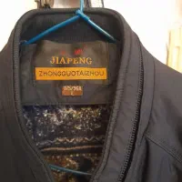 کاپشن مشکی ضد آب .راسته پشم شیشه سایزLمتوسط نو