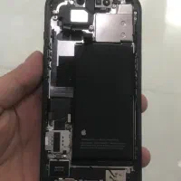 ایفون ۱۳ بدون برد LCD سالم
