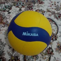 توپ والیبال میکاسا