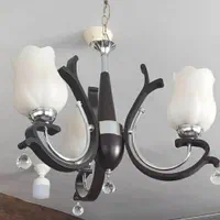 لوستر سه شاخه لاله